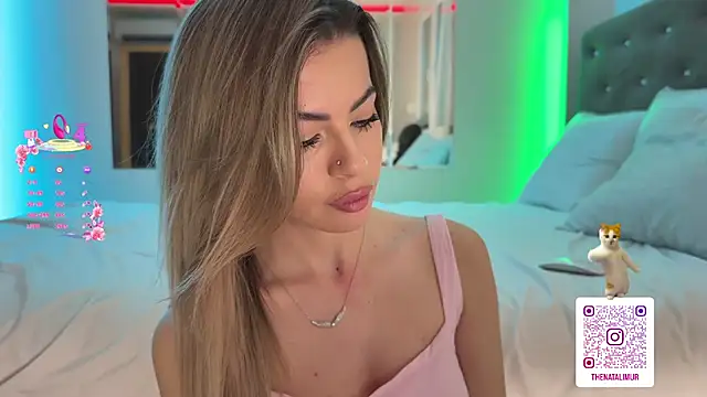Chatroom XXX en direct de Natalimuur