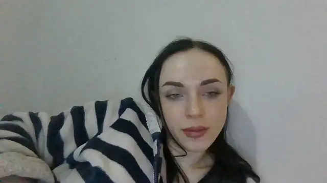 Trinsy_Love's Live XXX Chat