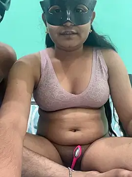 Alexa_TeluguQueen Adlı Modelin Canlı XXX Sohbeti