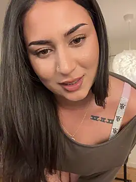 Yasmine-bluen Webbikameraesitys