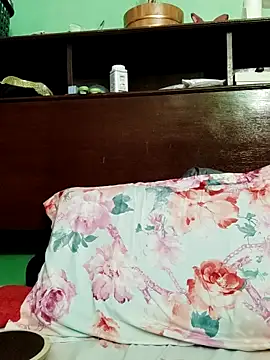 QueenSoreal live XXX chat