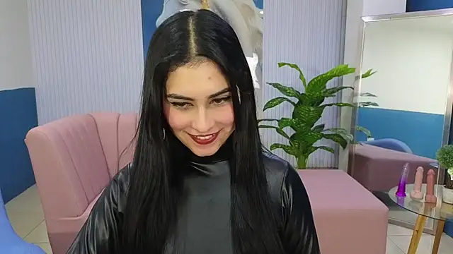 XXX chat uživo modela amy_lovelydoll
