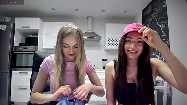 lisenok Webcam show