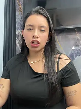 Czat XXX na żywo – Miss_Bella_Flame