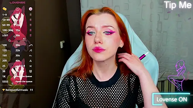 Онлайн чат XXX MeganNewCat