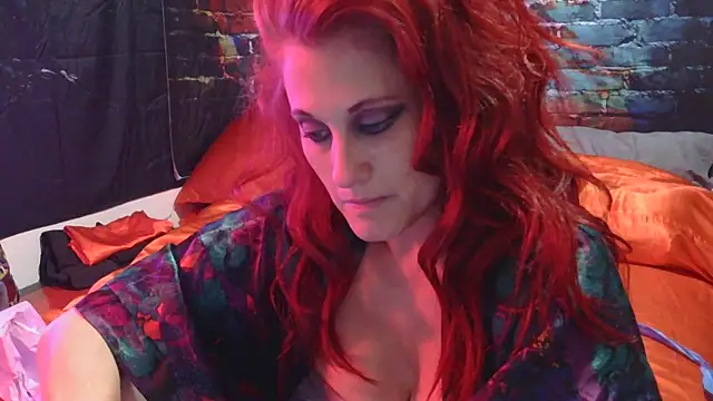 BusyB1983's Live XXX Chat