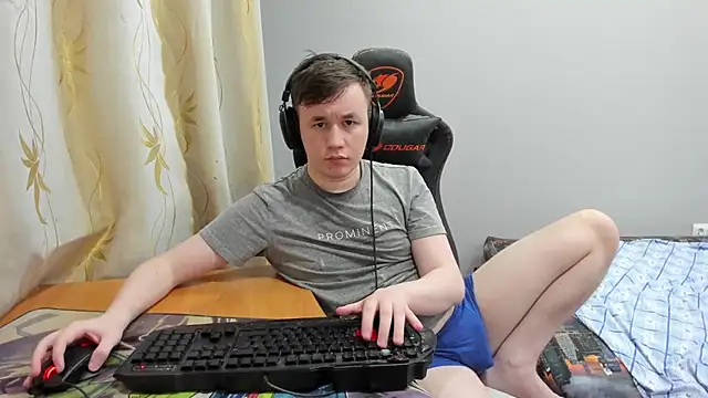 Show modela iliaskrislove na web-kameri