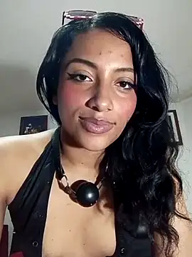 دردشة KattyBerryX الجنسية المباشرة