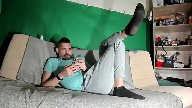 viraglaci18@xh Adlı Modelin Canlı XXX Sohbeti