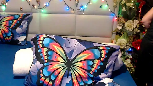 HappyWomanOn Live XXX-chat