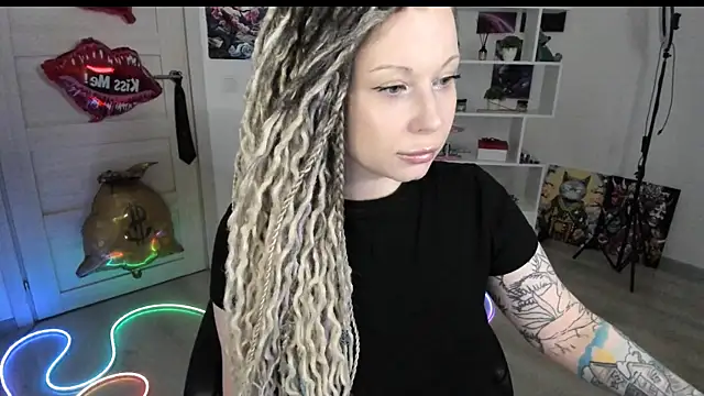HoneySallyMoore – Naživo XXX chat