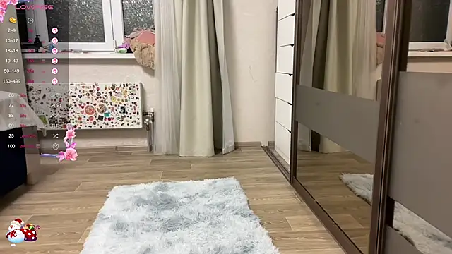 tinykisa webkamerás műsora