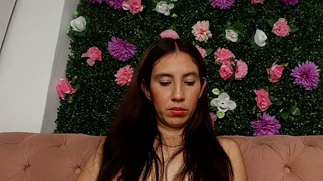 Czat XXX na żywo – alix_rada