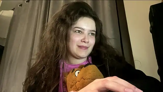 LonnaVandal élő XXX-chatje