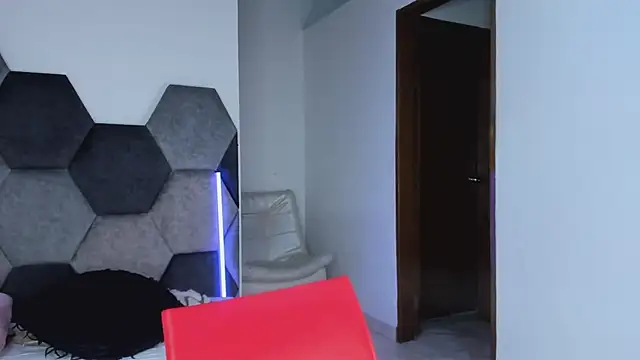 Živý XXX chat MikaelaStone
