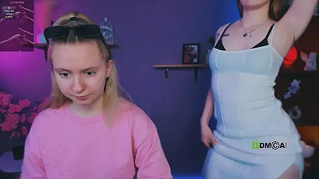 mila_glow1 Webcam show