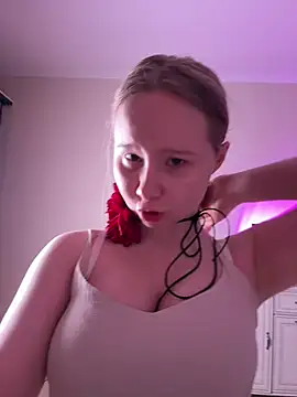 Онлайн чат XXX cutefoxieee