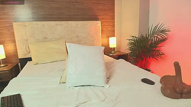 martina_may_'s Live XXX Chat