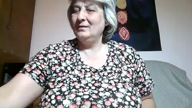 ExquisiteMature – Naživo XXX chat
