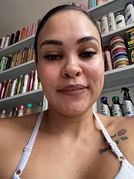 FOX_LATINA Obrolan Langsung XXX