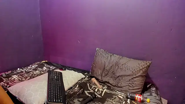 Indianteezerr Chat XXX in diretta