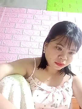 Xuka_lyssn Live XXX chat