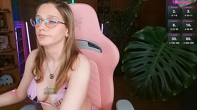 NicoleFaith's Live XXX Chat
