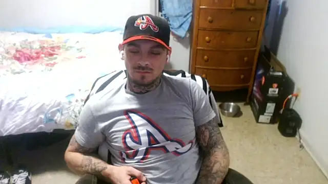 DADDY_KANE8---: διαδικτυακό σόου στην κάμερα