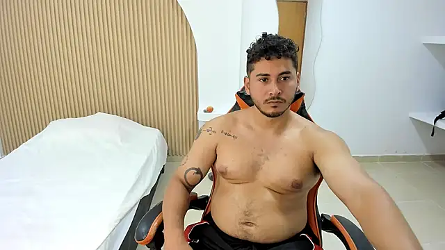 Czat XXX na żywo – ashlan_king