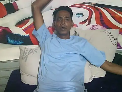IndianHunk01's Webcam Show