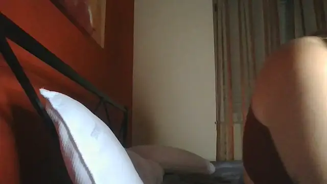 Emilyvuxa 웹캠 쇼