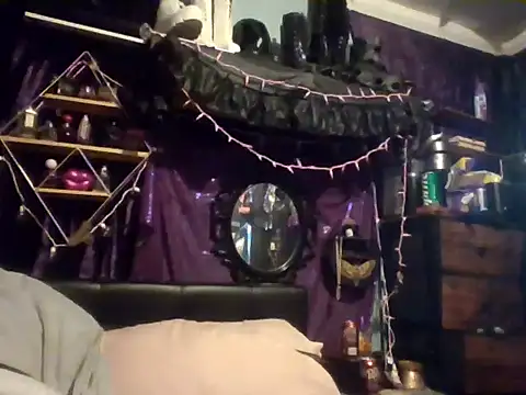 allymoon1369 现场XXX聊天
