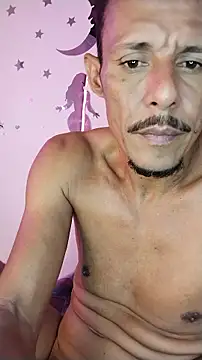 XXX chat uživo modela El_junior21