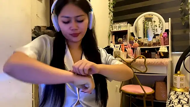 GlindaDejardin Pertunjukan Webcam