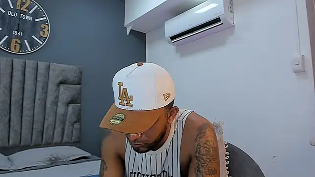 Robin_Rief Webcam show