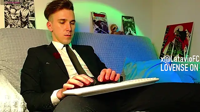 Midnighter_'s Live XXX Chat