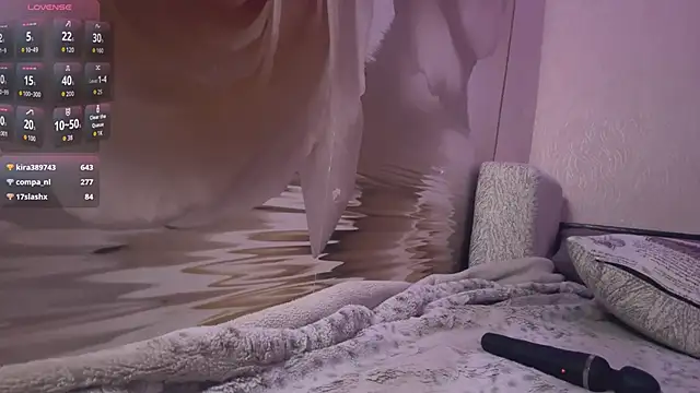 Kiaicatie লাইভ XXX চ্যাট