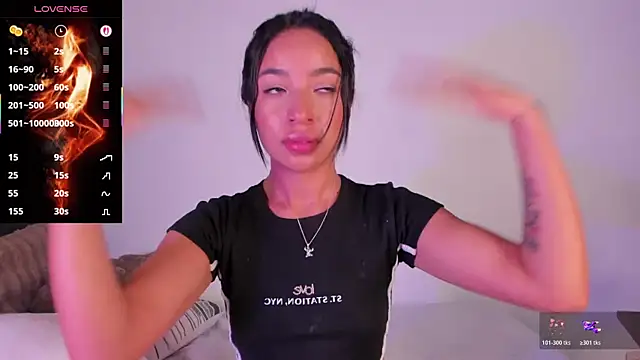 Онлайн чат XXX lillielover16