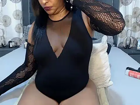922Ocean Adlı Modelin Canlı XXX Sohbeti