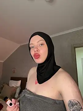 RedheadQueen_ Live XXX-Chat