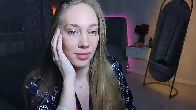 Онлайн чат XXX AngelicElite
