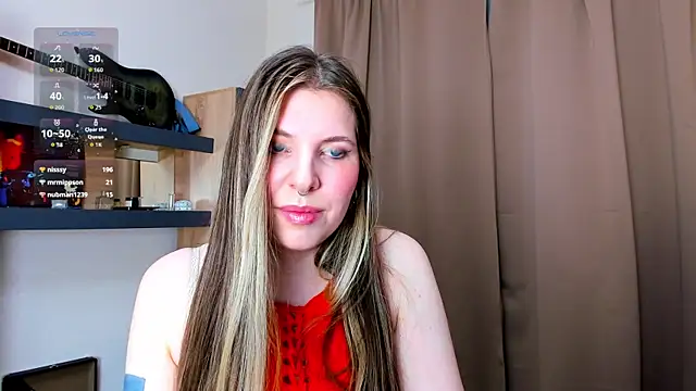 Chat +18 de MissyourAnn ao vivo