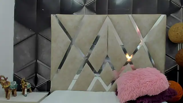 Agatta_Adams Chat XXX in diretta