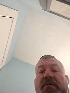Webkamerová show bigdoog8
