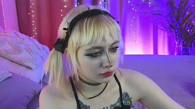 rraffaellka Live XXX-Chat