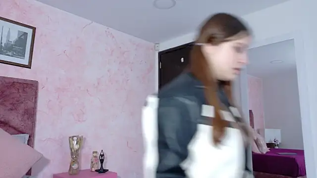 Онлайн чат XXX MelaniBeckers