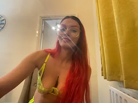 FoxyValentine Live XXX-chat