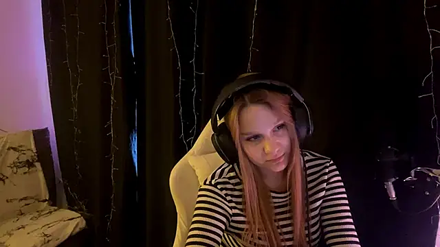Онлайн чат XXX axin_burnell