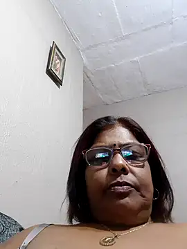 mileesha's Live XXX Chat