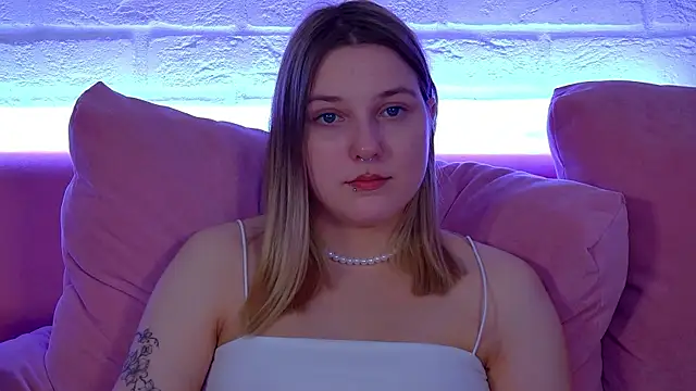 TinnaBurton's Live XXX Chat